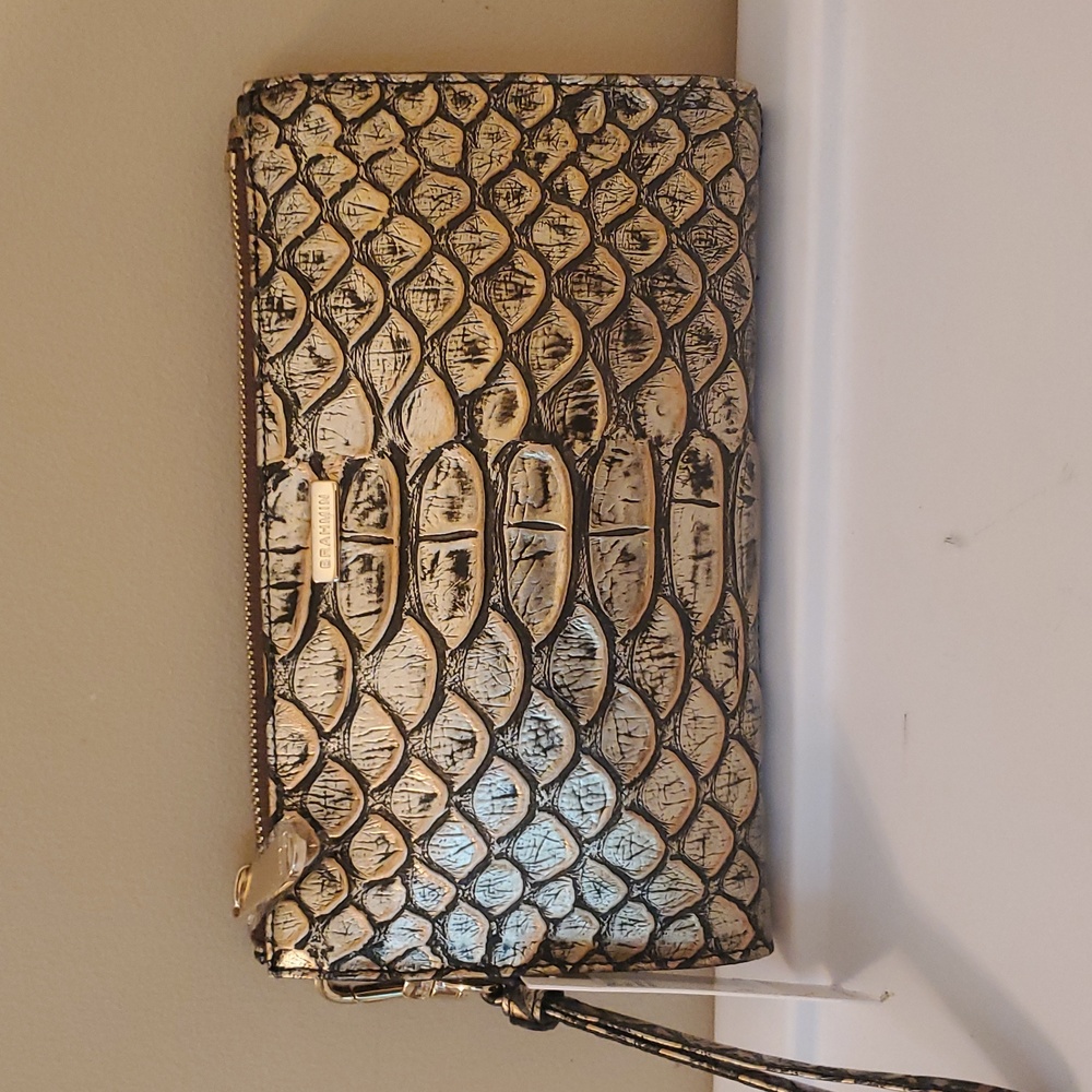 Brahmin Daisy Black And Gold Leather - Picture 2 of 3